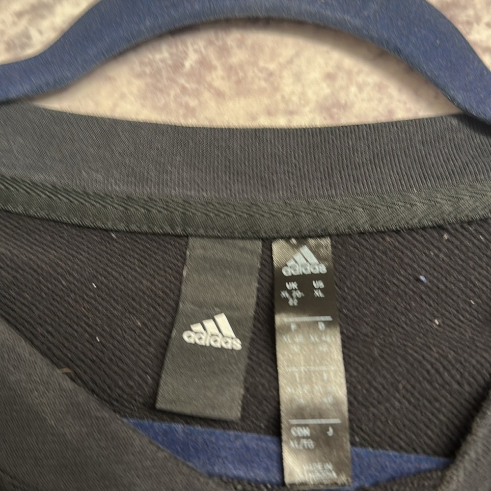 adidas Women Sweatshirt Running Essentials Black Training Gym S97079 Sz XL - Picture 4 of 4